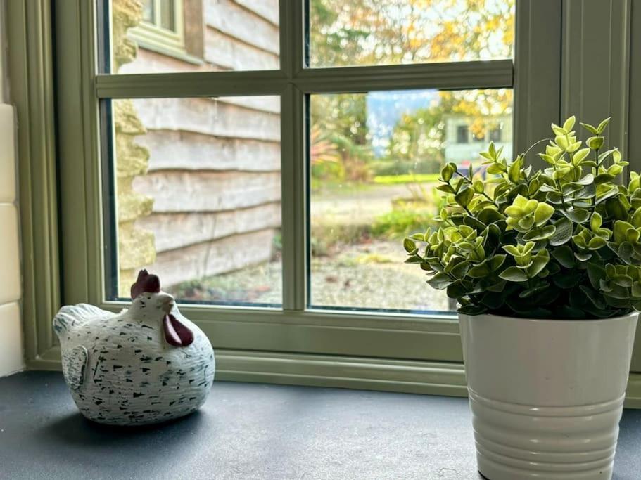 Little Bream - Pretty Cosy Cottage, Sea Views, Walk To The Beach Mawnan Smith Exterior photo