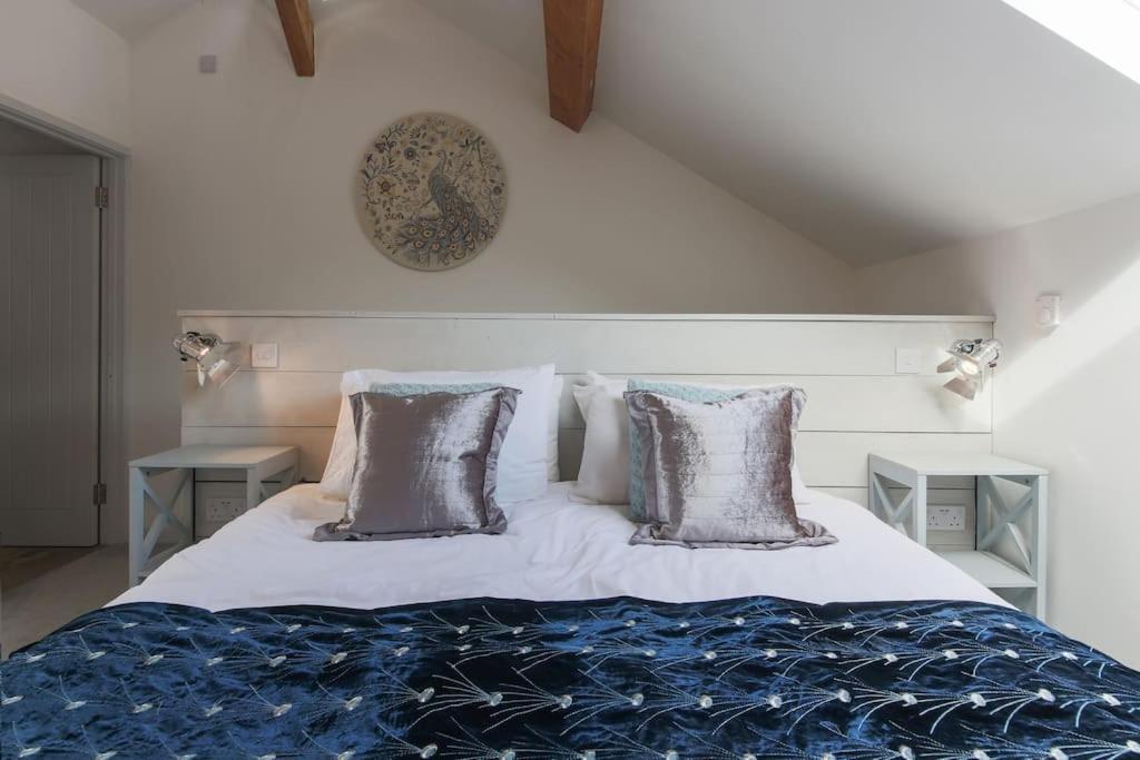 Little Bream - Pretty Cosy Cottage, Sea Views, Walk To The Beach Mawnan Smith Exterior photo